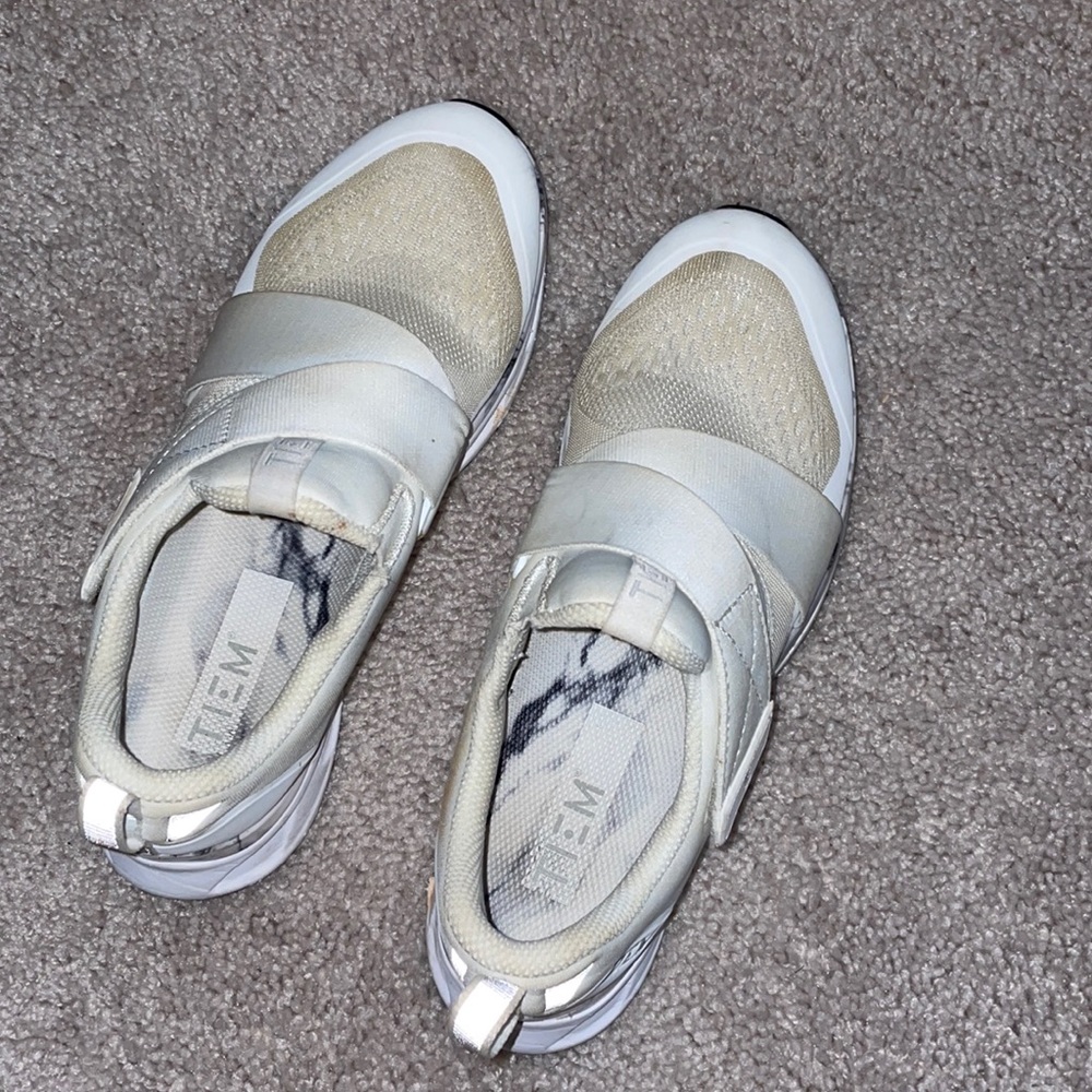 Spin shoes